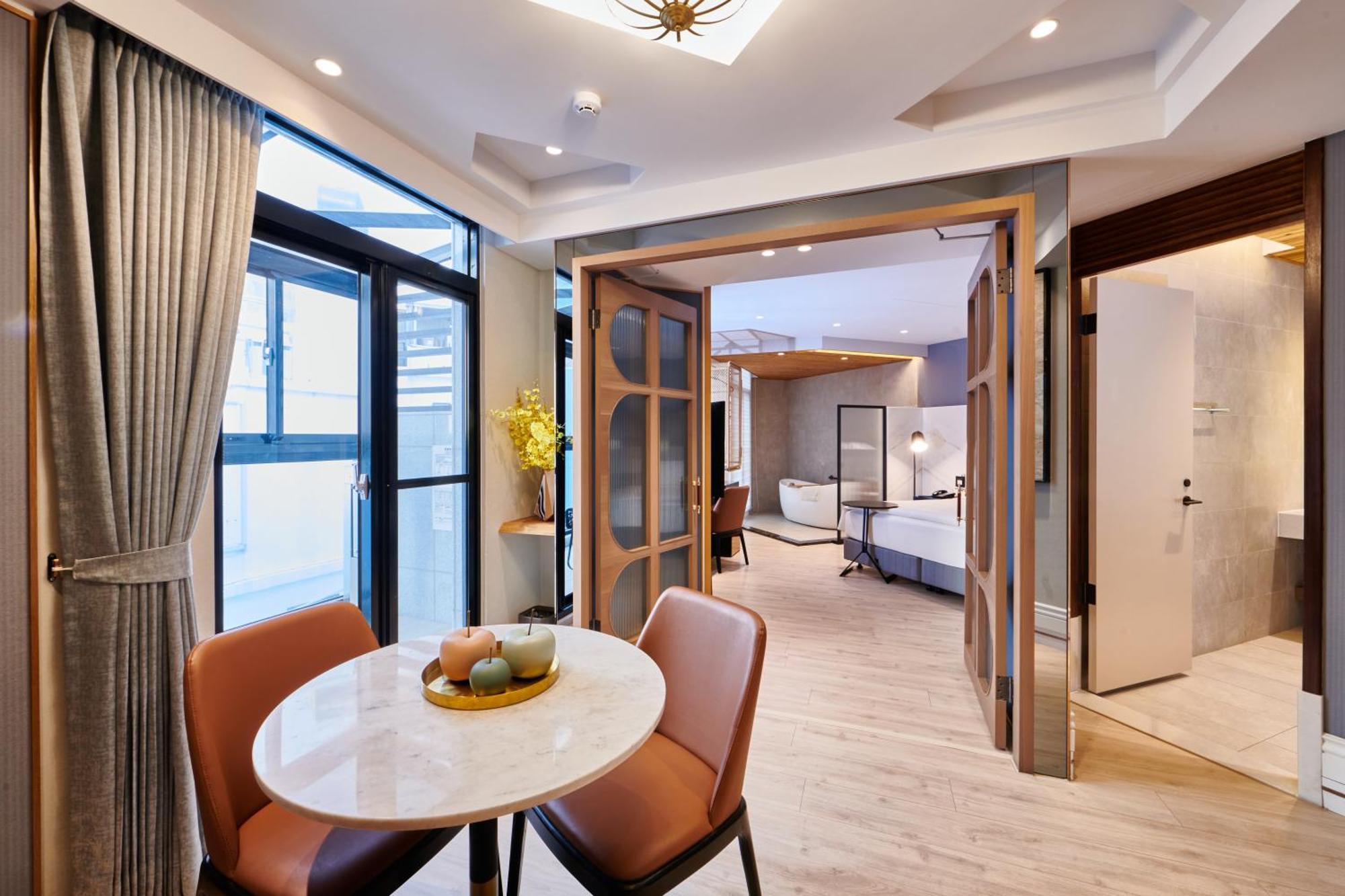 مبيت وإفطار 墾丁耳東華苑erdong Manor المظهر الخارجي الصورة